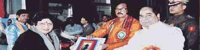 Anita Nigam ha estat guardonada amb el premi Swami Vivekananda
