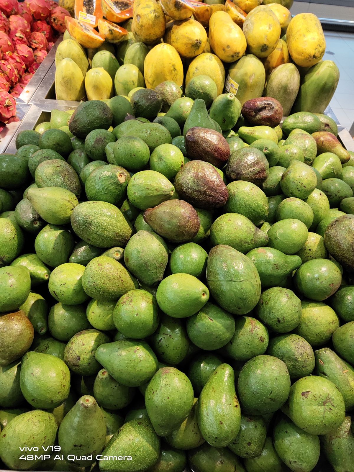 इंडोनेशियाई Avocados