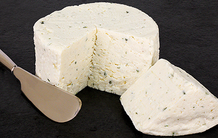Boursin ķiploku un zāļu siers