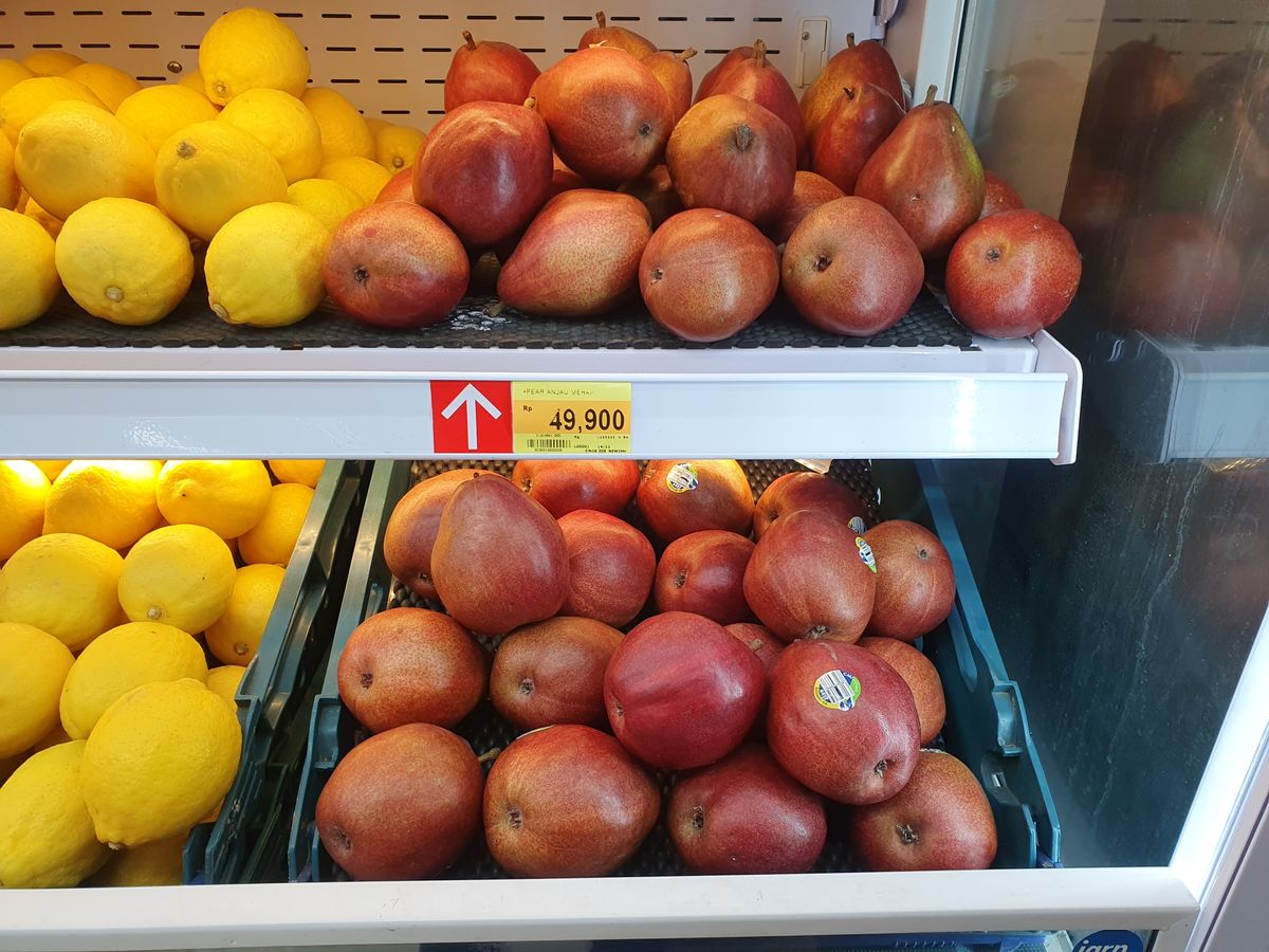 Punainen Anjou päärynät